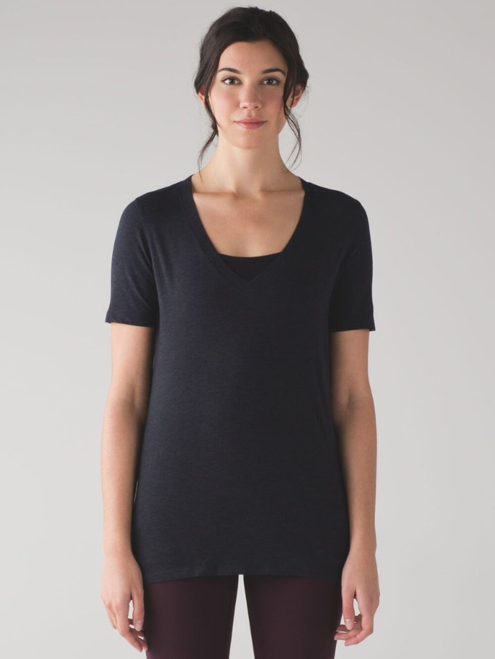 Lululemon - Love Tee - Neck Shirt - Mini Stripe Heathered Inkwell - Size 6 - EUC